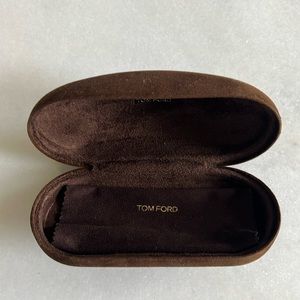 ⚜️ Tom Ford sunglass case with dust rag